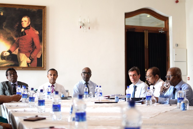 External examiners meeting with VC, DVC and Dean