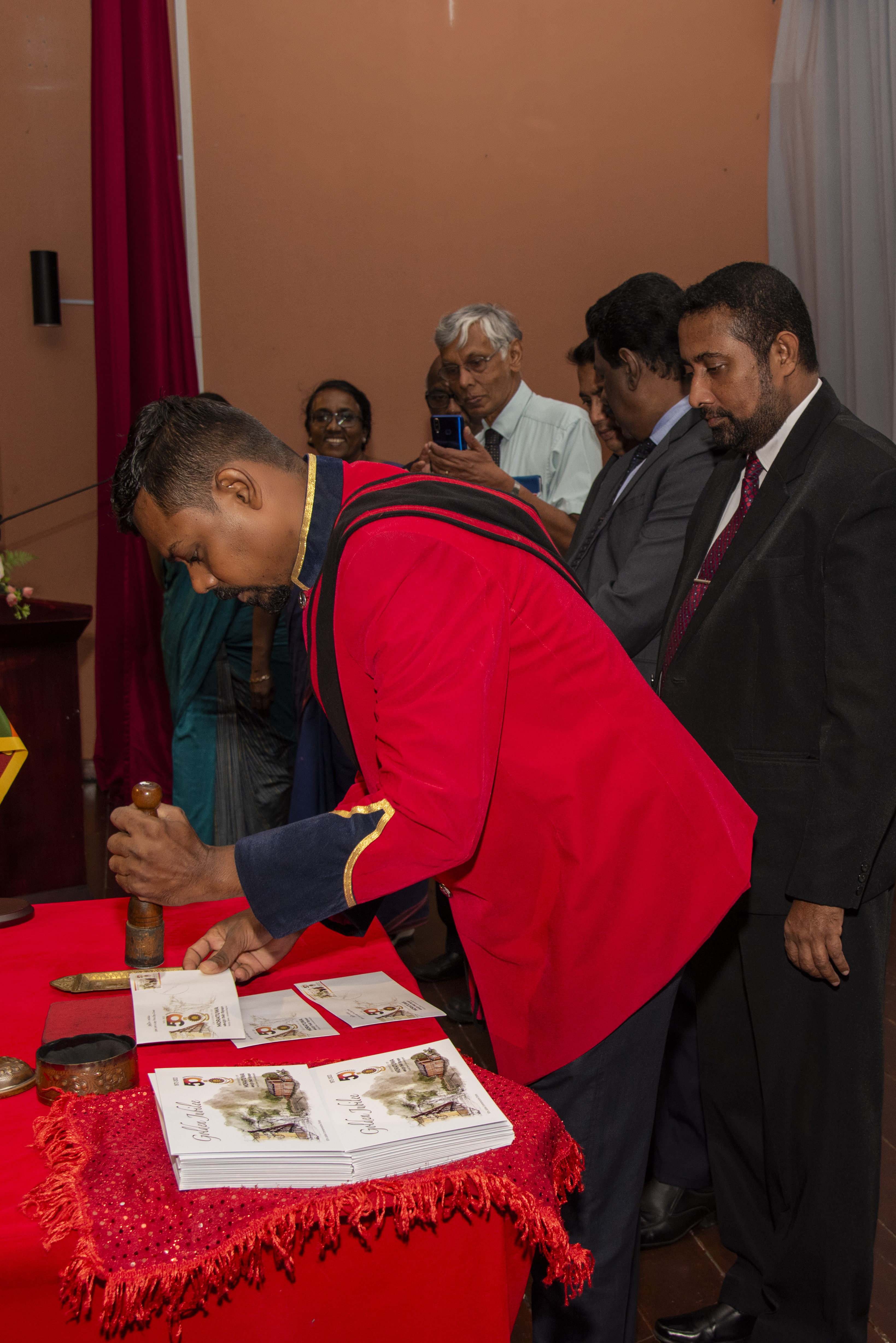 Commemorating 50 Years of Excellence: University of Moratuwa Unveils Special Stamp and First Day Cover