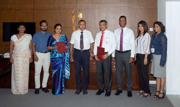 Memorandum Of Understanding signing for Graduation Fashion Show 2019 with Teejay Lanka PLC